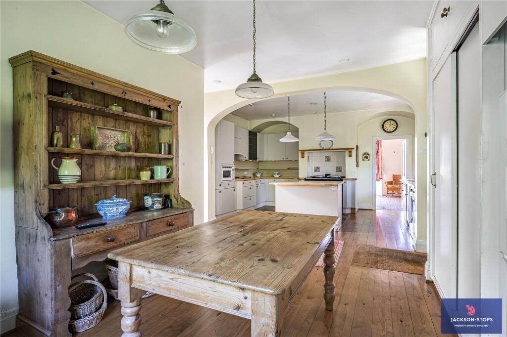 Breakfast/Kitchen