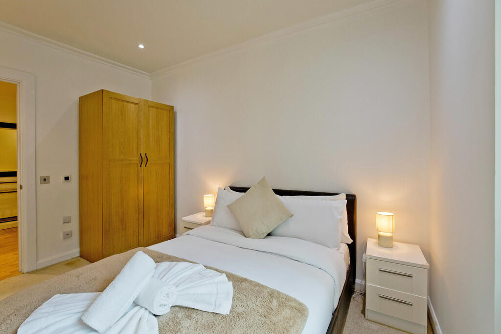 Discovery E 95-43...