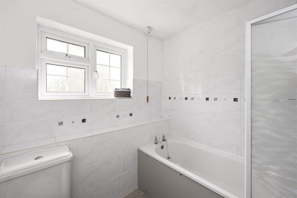 Vicarage Fields, 14-013.JPG