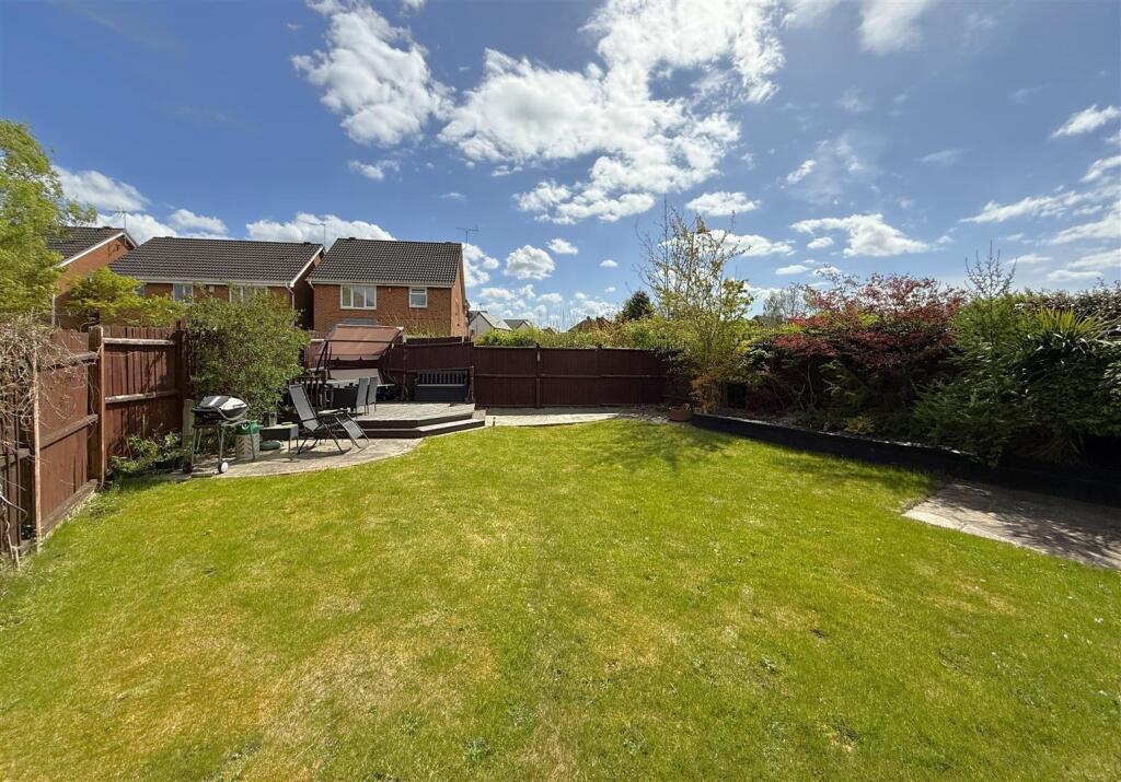 Rear Garden C.JPG