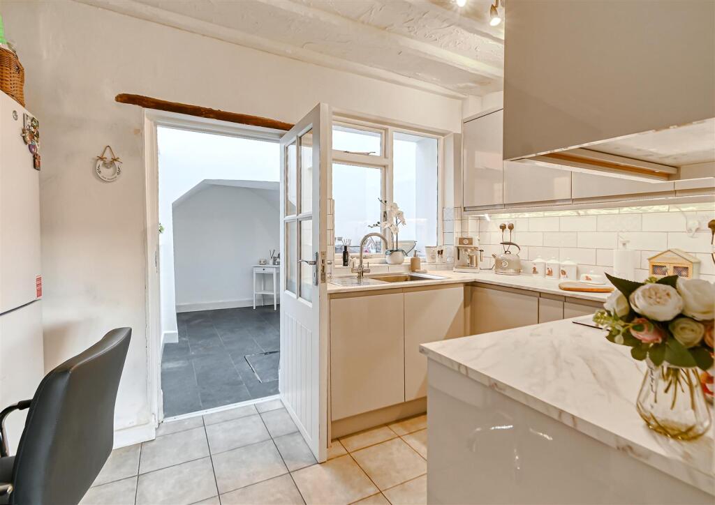 36 Bernards Hill-08.jpg