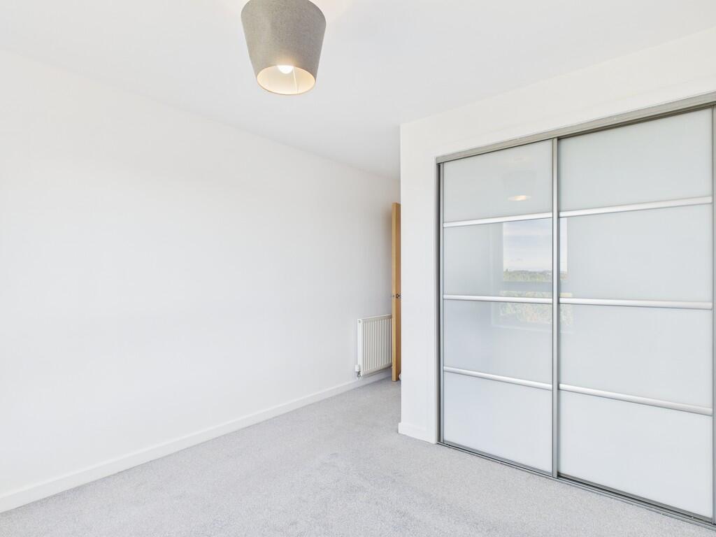 CAM05526G0-PR0039...