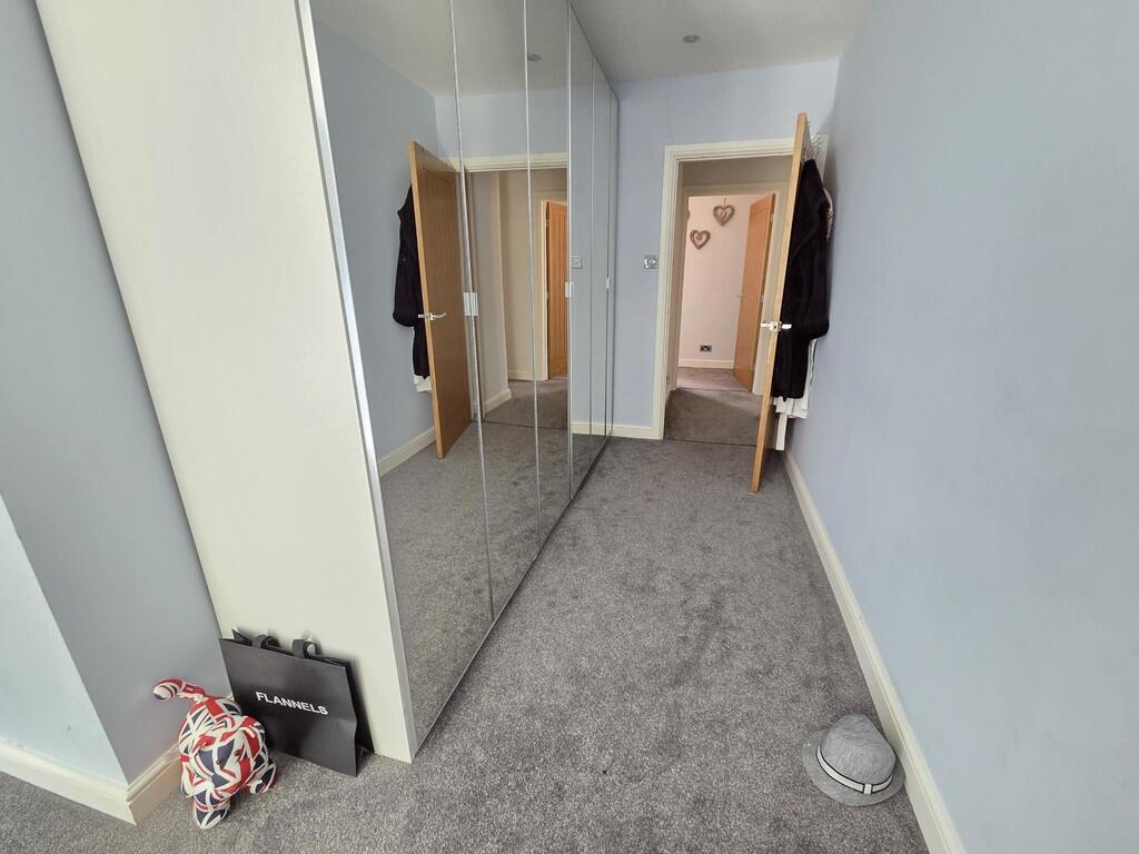 Bedroom 5 dressin...