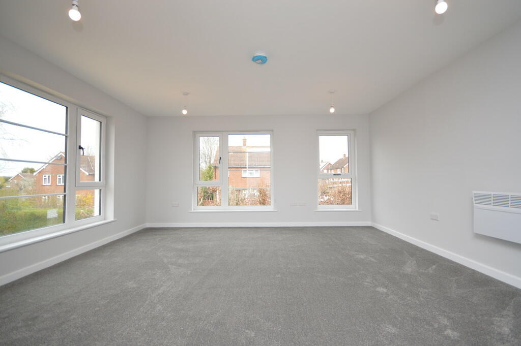 Open Plan Interna...