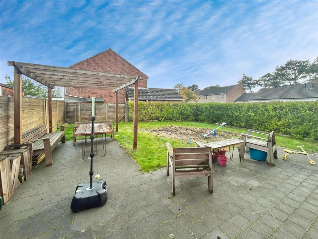 7161d7d4--4B36-BFE9-A8A738323717-16123-00000BC3067