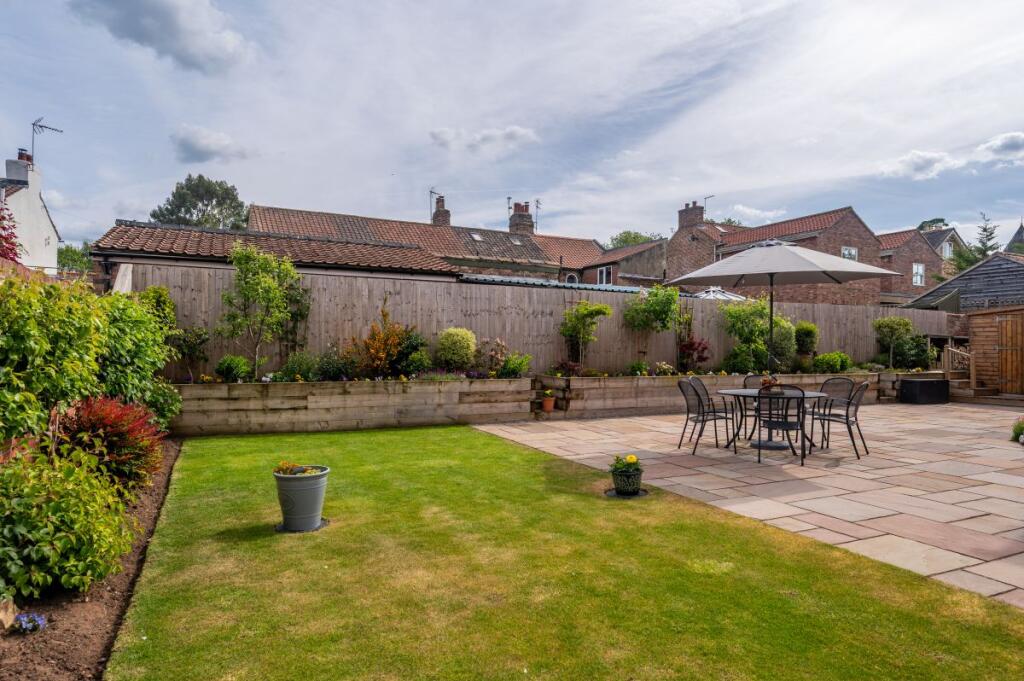 Rear garden