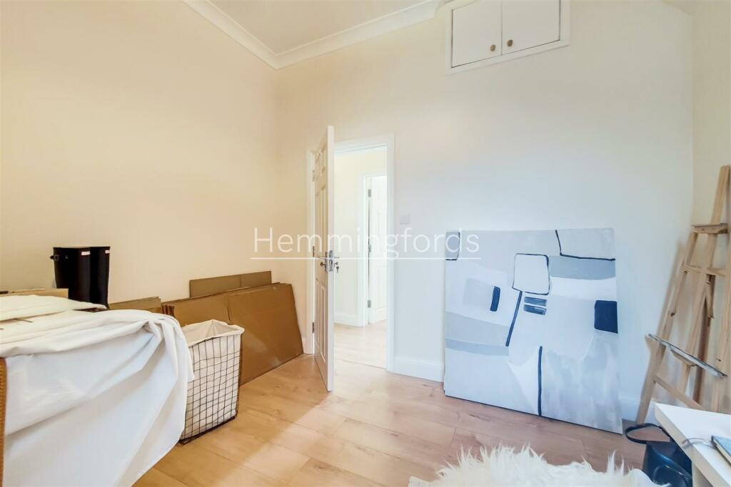 4_Bedroom 2-0.jpg