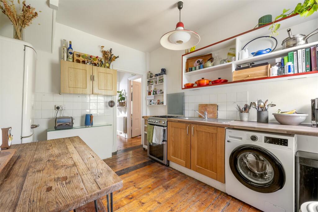 St. Barnabas Road, E17