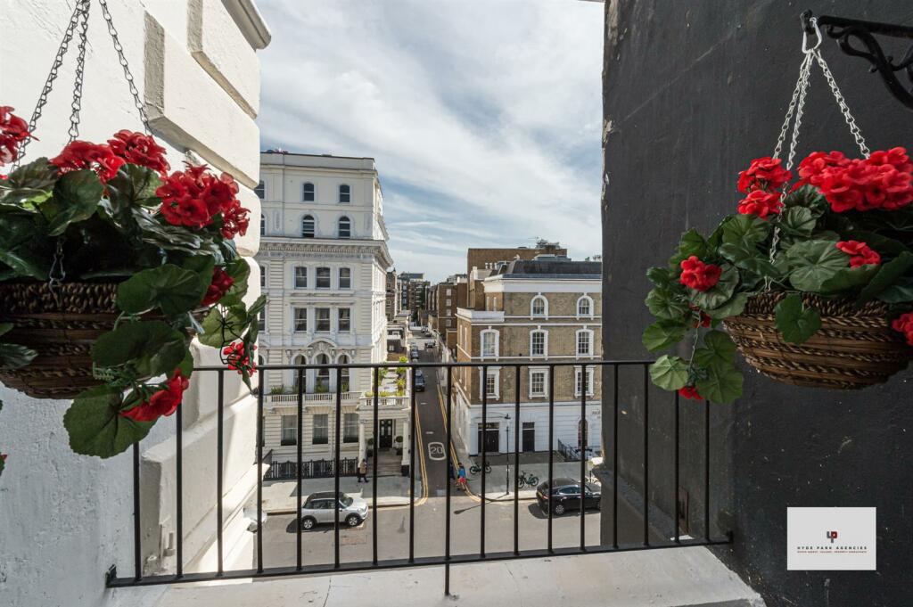 Queens Gate Terrace 7@54-027-027 Logo.jpg