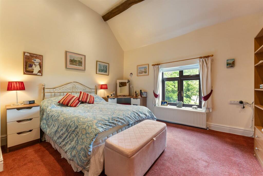 256 Mill Lane, Dorridge, B93 8NU_3.jpg