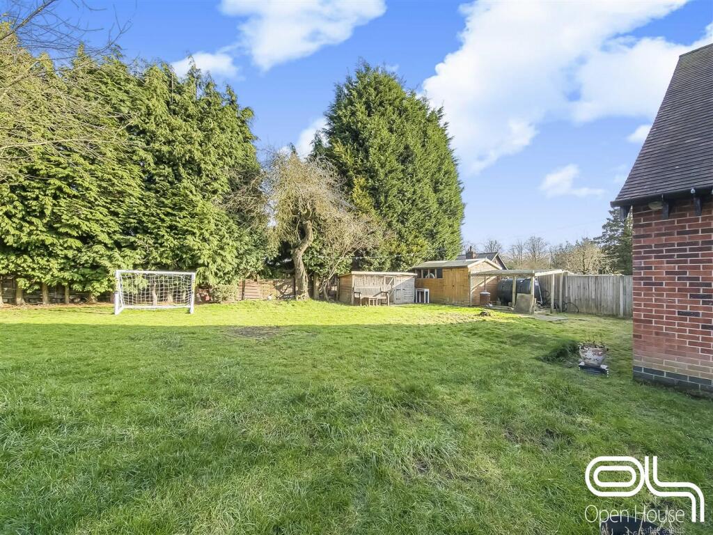 Measham Road (9).jpg