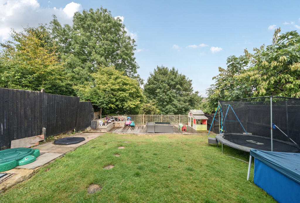 1347546-1-68b6efe...