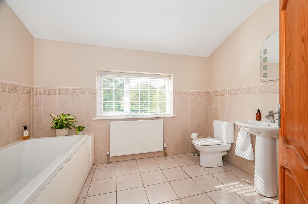 Lilac Cottage30.jpg