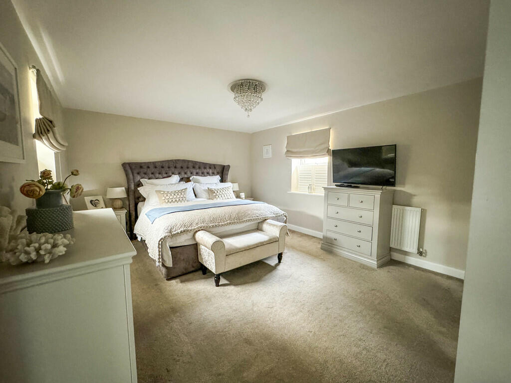 bed1 image1