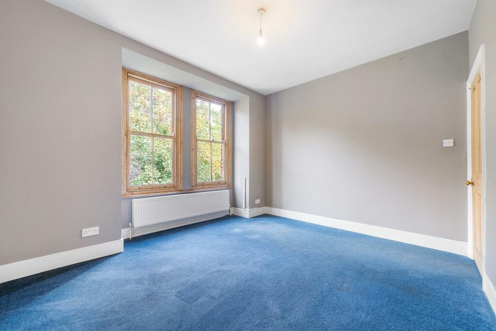 Bedroom 2 (2).jpg