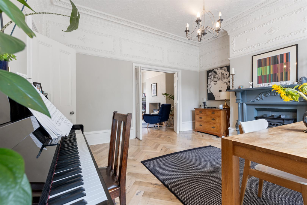 122 Birkby Hall Rd, Birkby 19_297.png