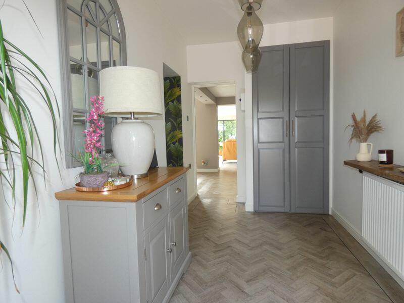 Entrance Porch/Hallway