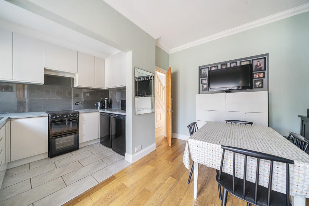 1334735-11-689368...