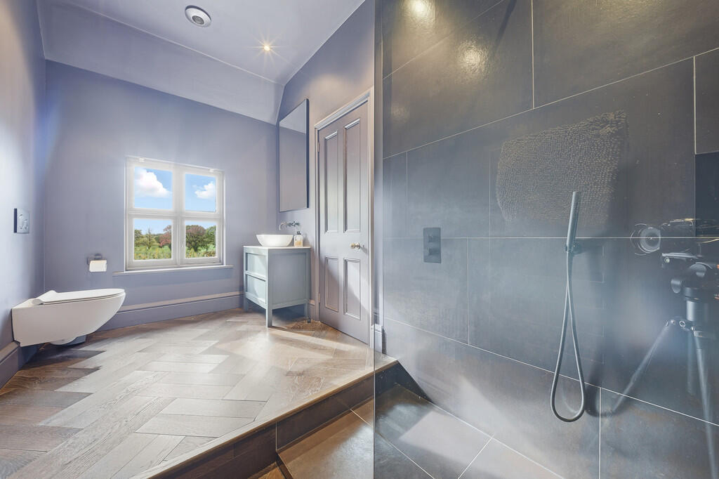 Westfield, West L...