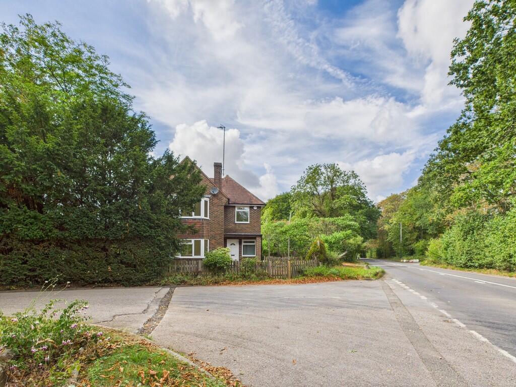 CAM04018G0-PR0325...