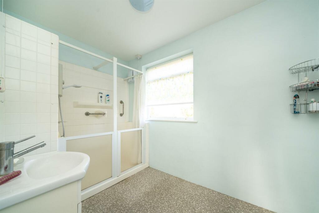4-Salisbury-Ave-1013.jpg