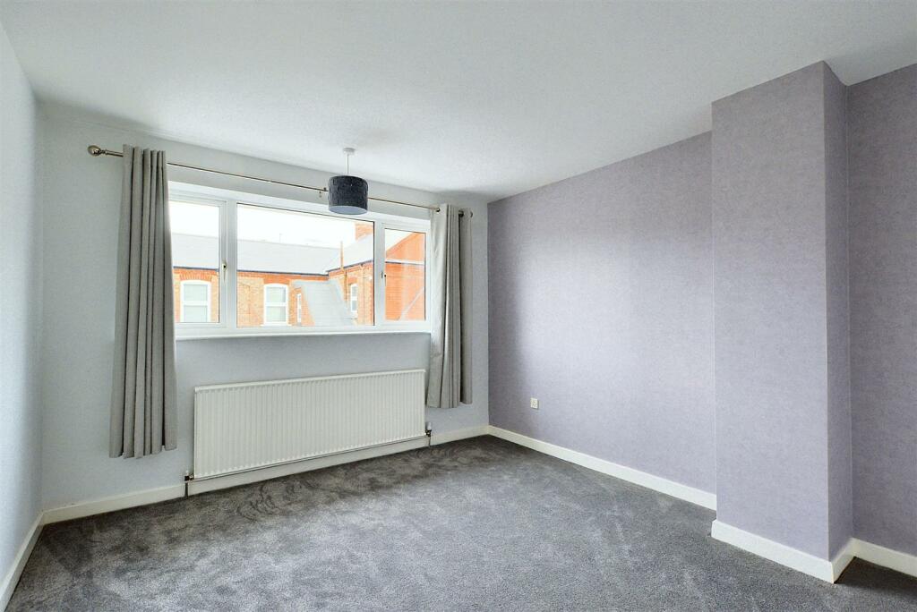 Bedroom 2.jpeg