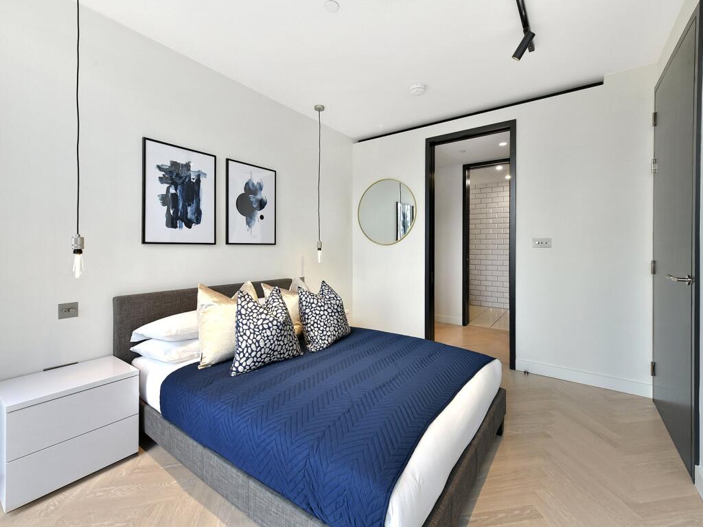 One Crown Place