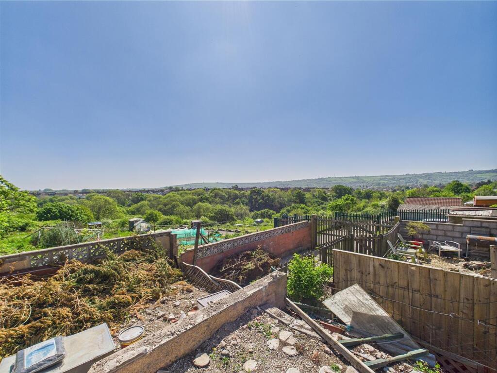 18 - Semi-detached house for Auction, Bishopsworth