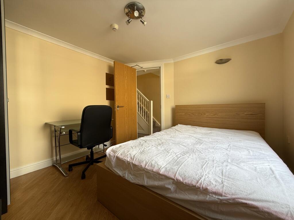 Call 02920 668585 to secure your viewing _24