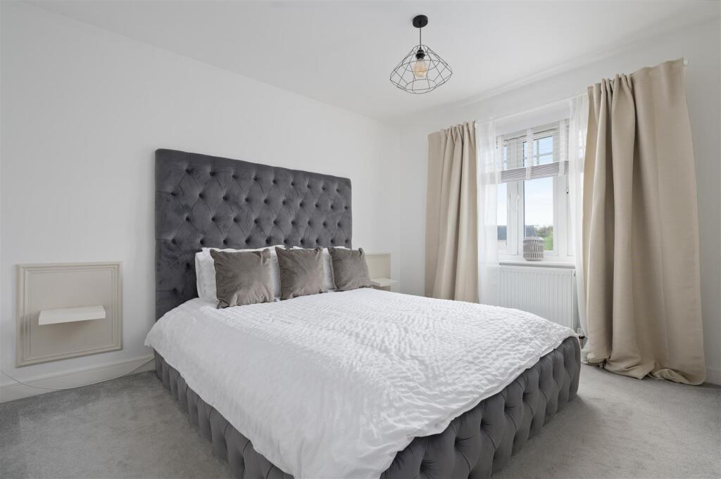 2MiddlebankCrescent024.JPG