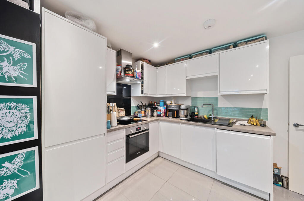 1296240-5-6835e3e...