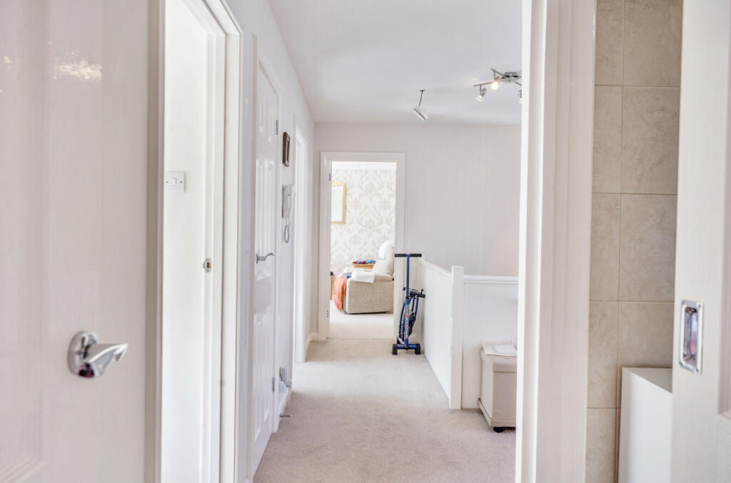 1349749-9-68beead...