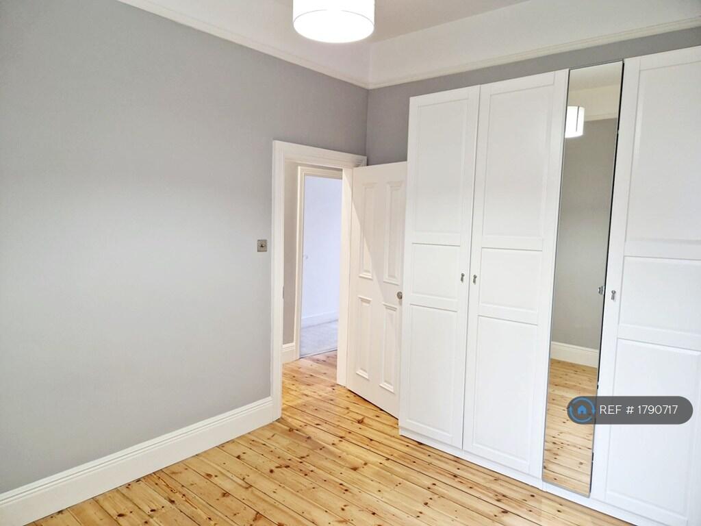 Original Victorian Wooden Floors Throughout 