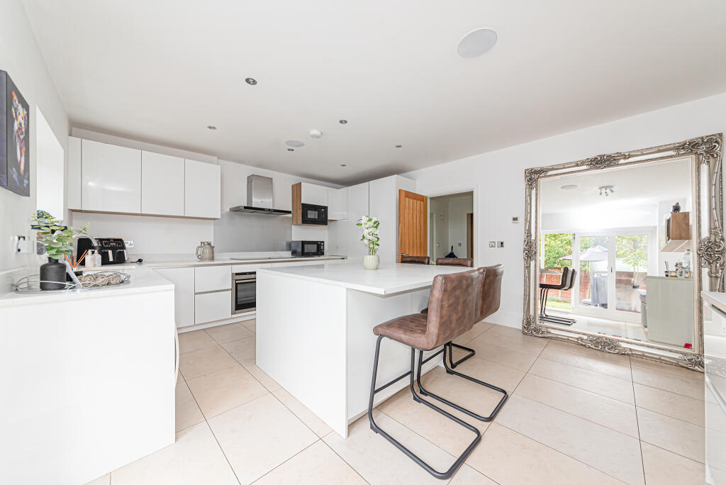 Kitchen/breakfast Room
