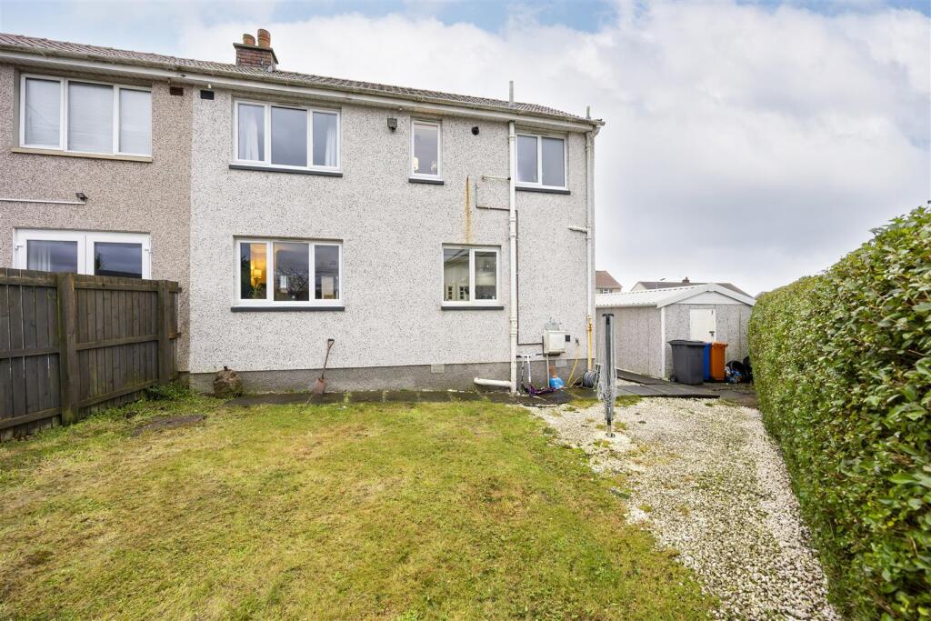 4_ALDER_AVE_LENZIE_008.JPG
