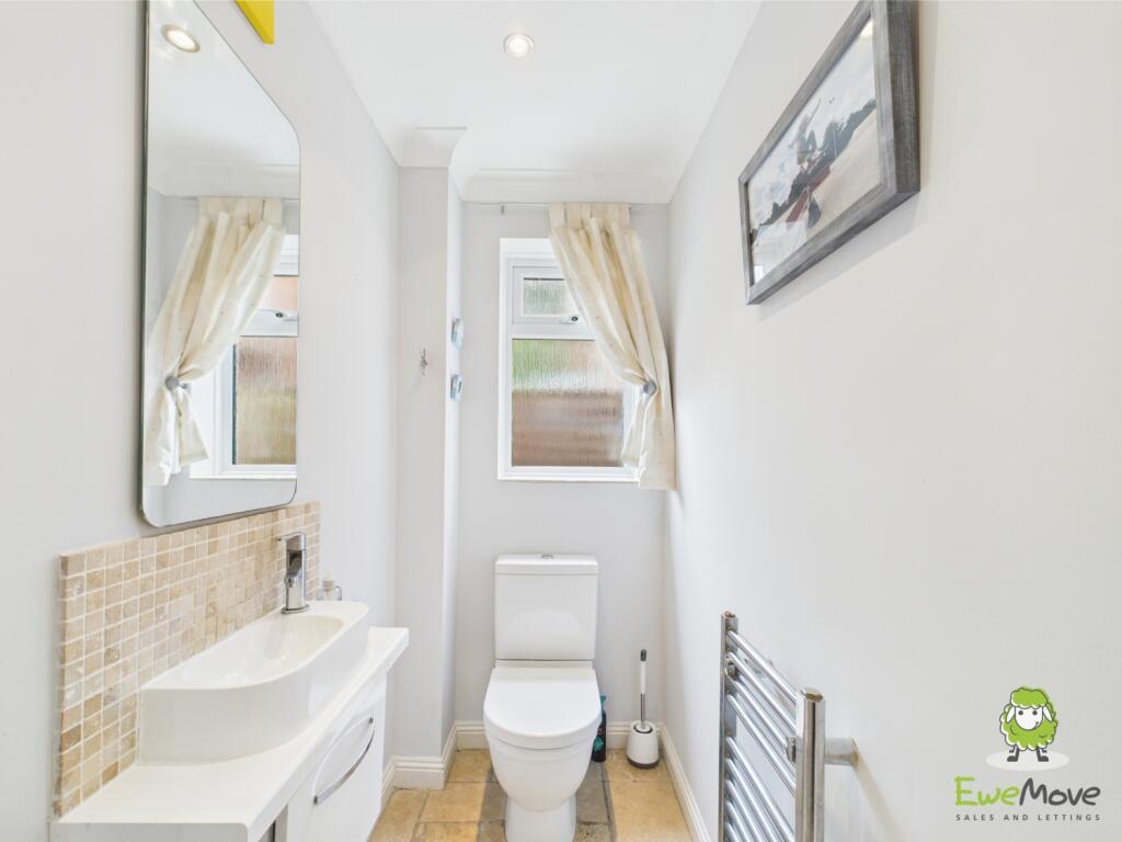 CAM03778G0-PR0239-STILL012