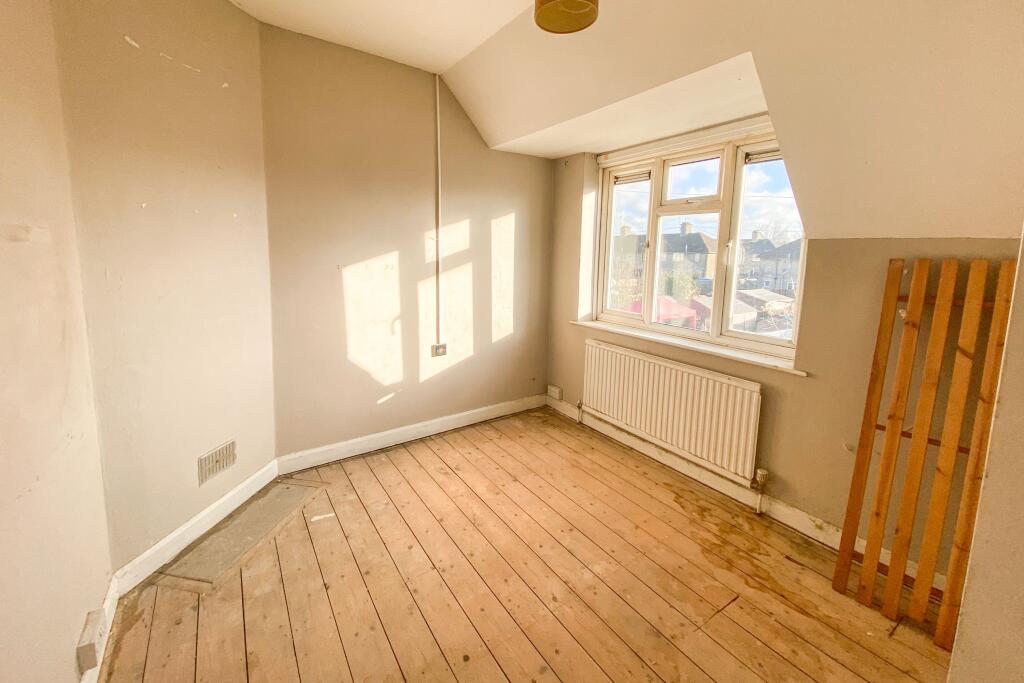 65 Woodlands Road, Chippenham, Wiltshire, SN14 0HQ