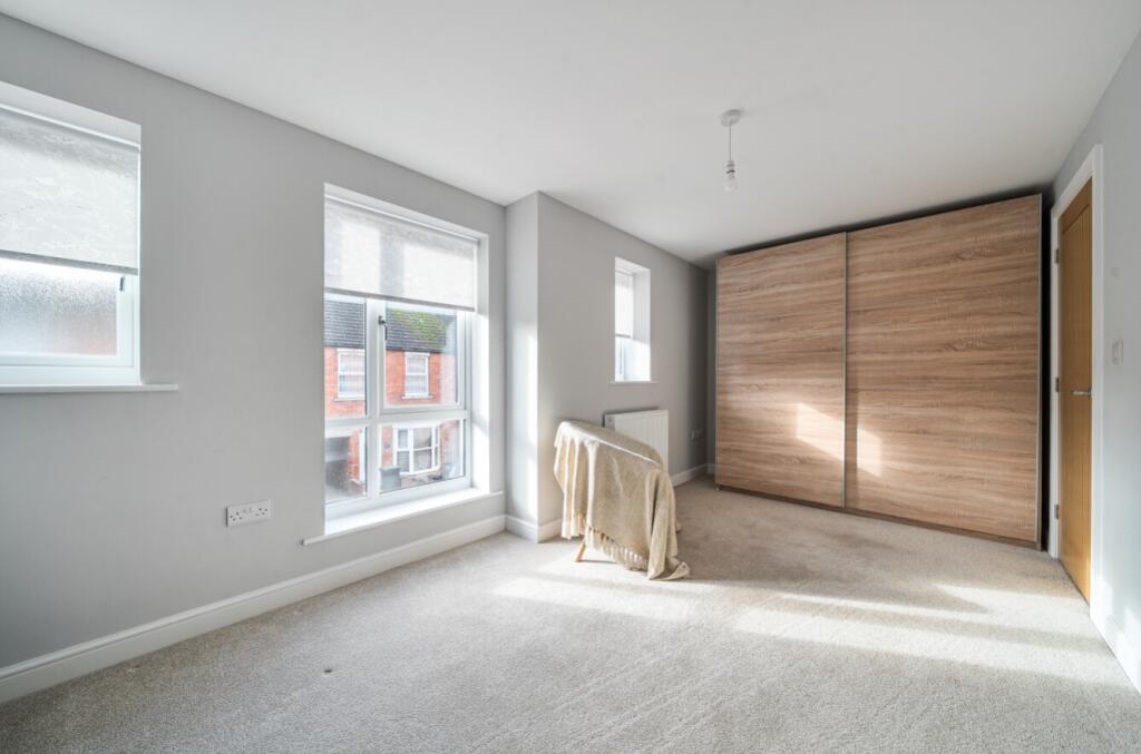 1373993-13-6908ec02288ae