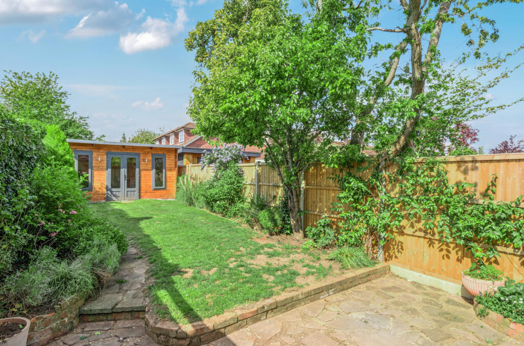 8-681b2d85515c0-1...