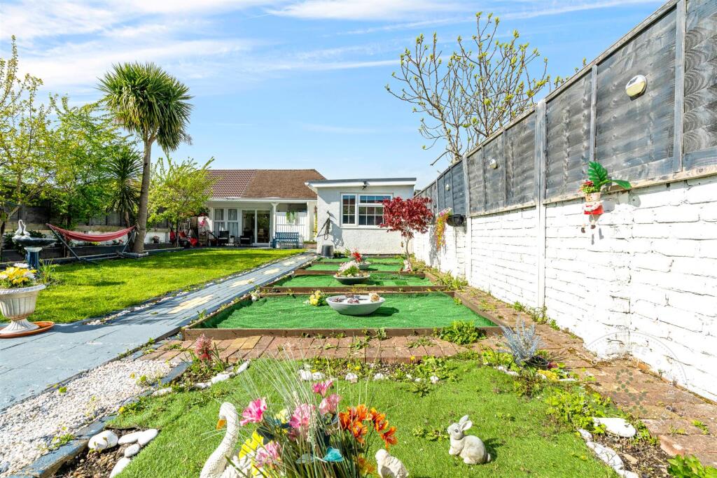 Tyn Y Parc Hern and Crabtree (21).jpg