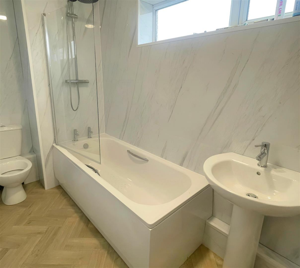 WhatsApp Image 2025-10-15 at 14.24.06 (1)-fotor-20