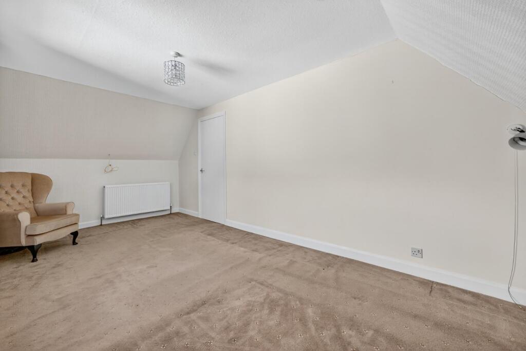 19_31 chapelton way, largs_19.jpg