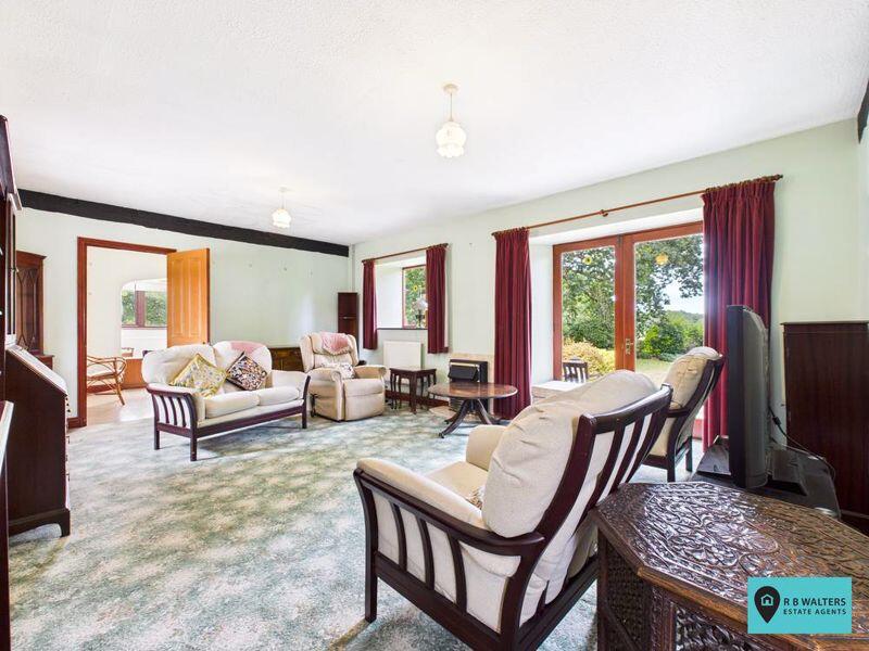 Bungalow Living Room