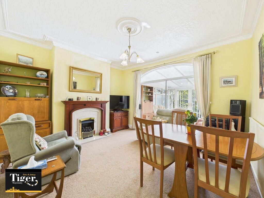 CAM03440G0-PR0306...