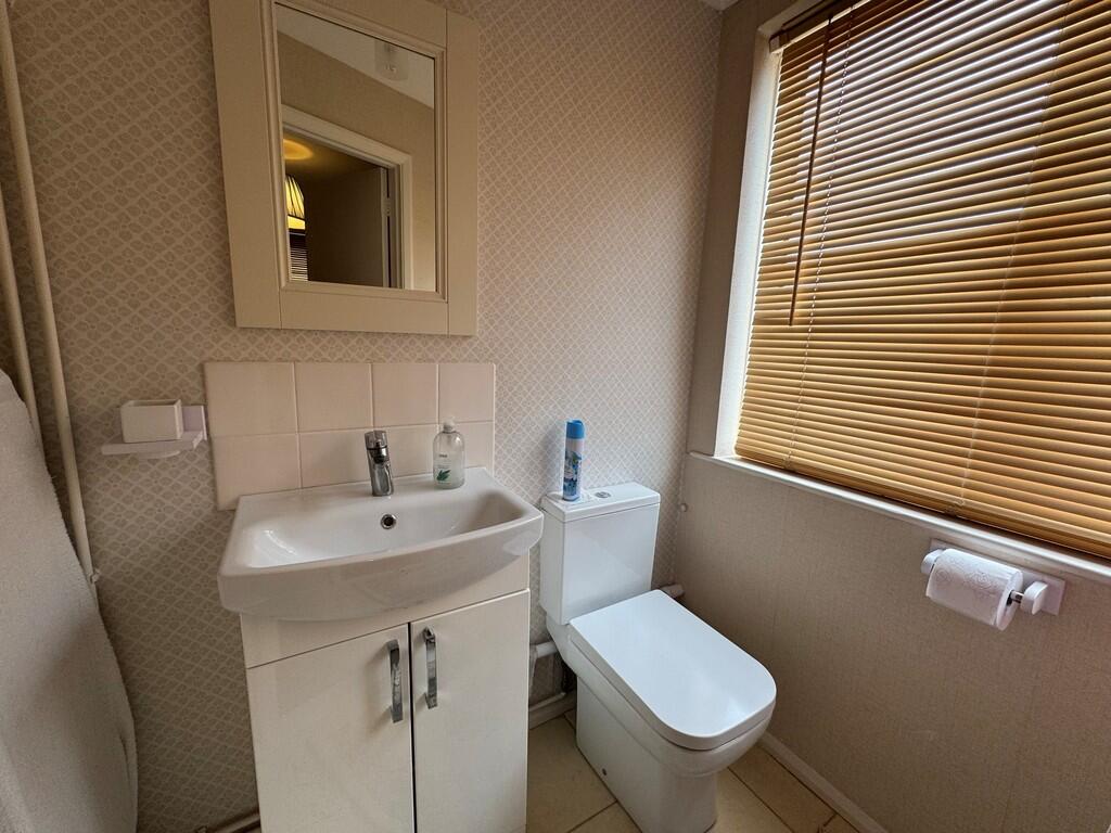 11 hancocks hand ...