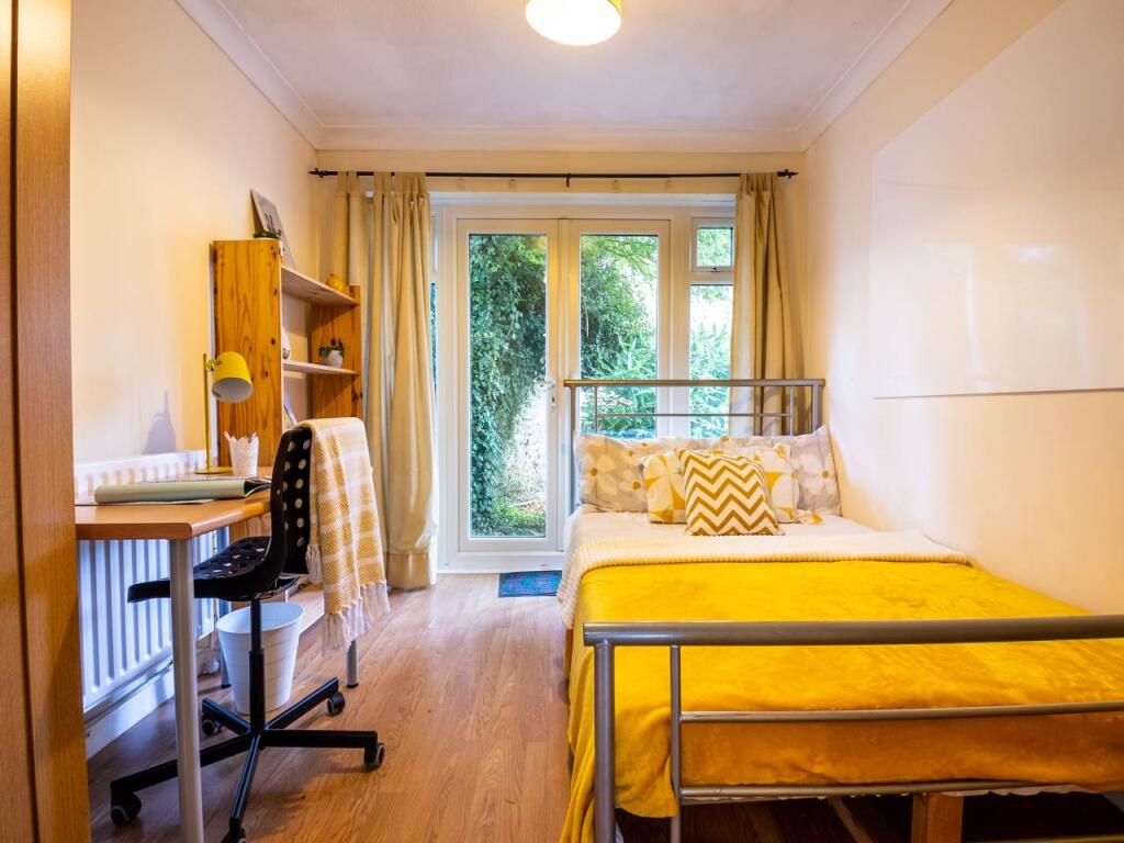 1_Ulcombe_Gardens_Ca