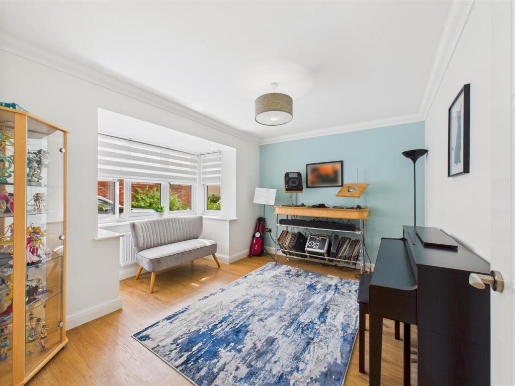 Play/Music Room