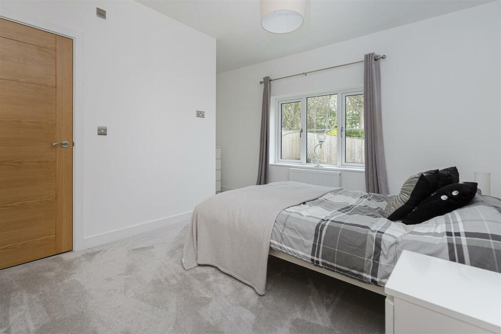 Bramleys Estate Agents - Snelsins Road - Cleckheat