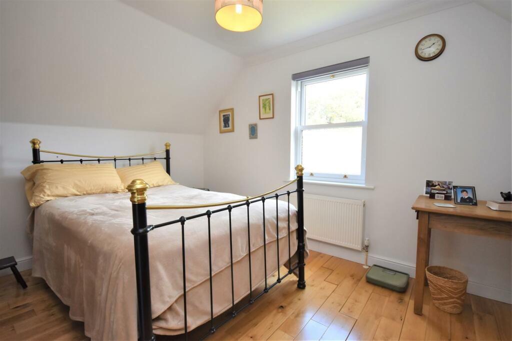 Bedroom 2.jpg