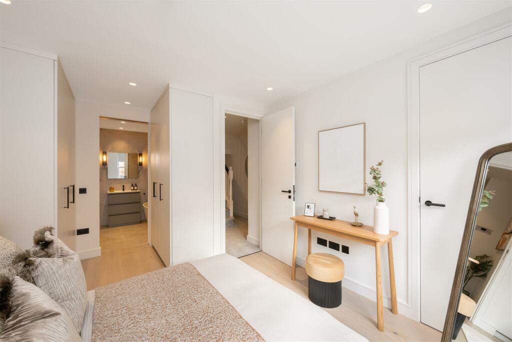 98A Draycott Avenue Hi-21.jpg